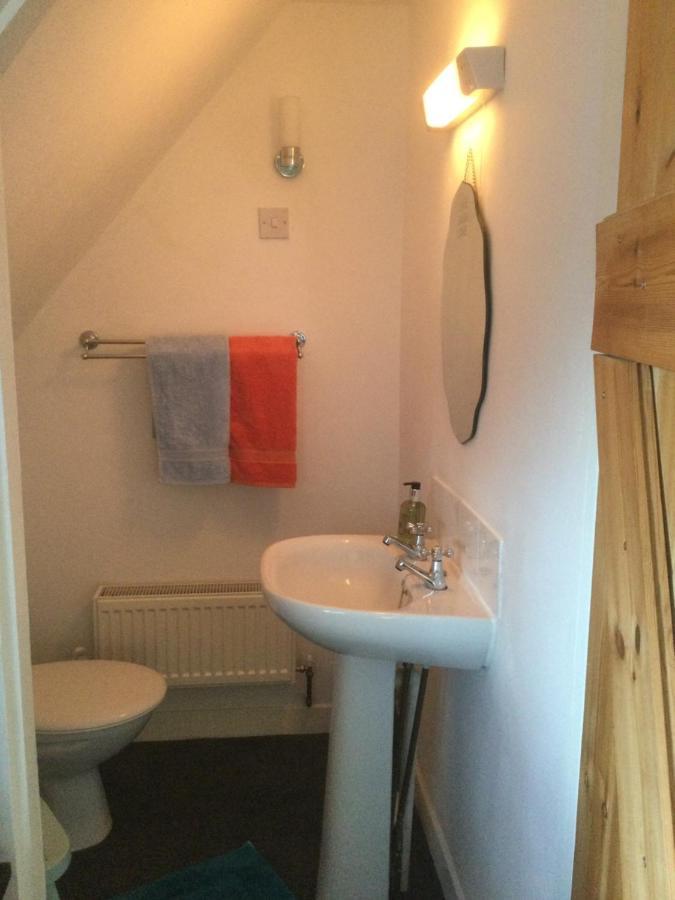Piper'S Cave Bed And Breakfast Helmsdale Exterior foto