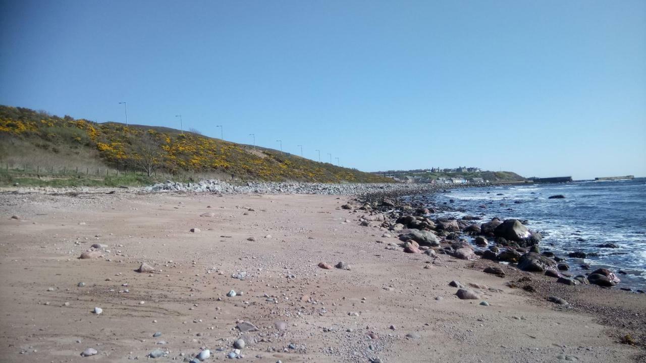 Piper'S Cave Bed And Breakfast Helmsdale Exterior foto